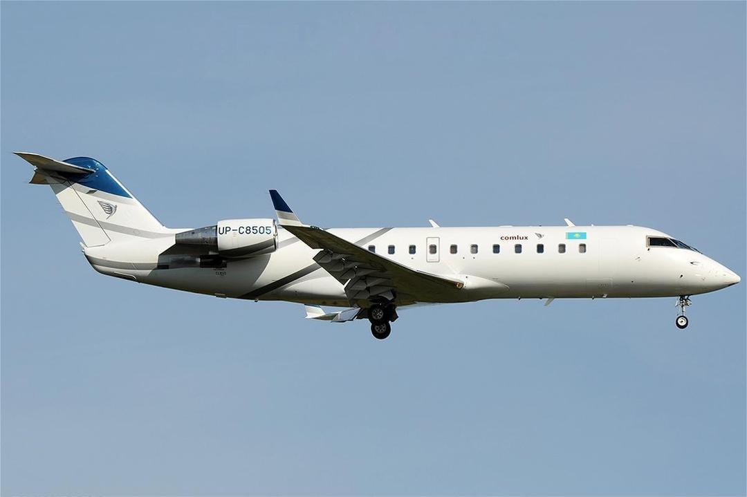 Bombardier Challenger 850